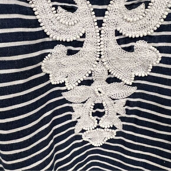- Talbots blue/white striped linen embroidered top Sz XL - Picture 4 of 9
